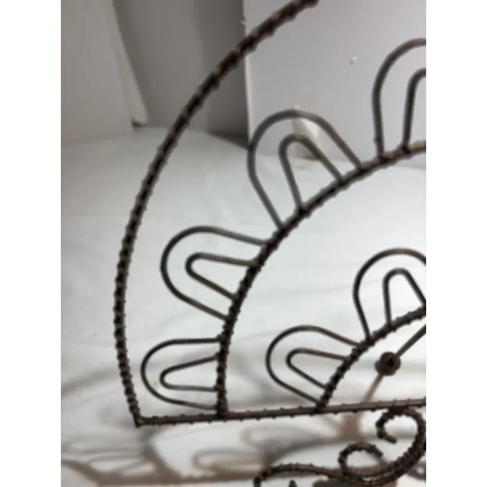 Vintage Wire Picture Display Holder